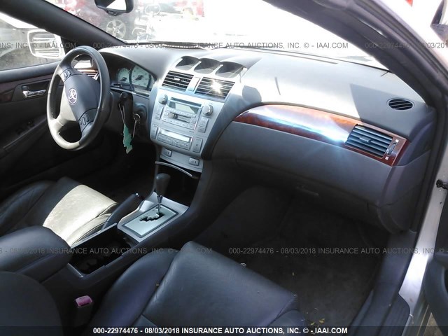 4T1FA38P26U080330 - 2006 TOYOTA CAMRY SOLARA SE/SLE Gümüş foto 5