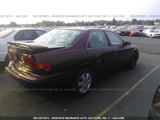 4T1BG22KXYU954740 - 2000 TOYOTA CAMRY CE/LE/XLE 红色 照片 4