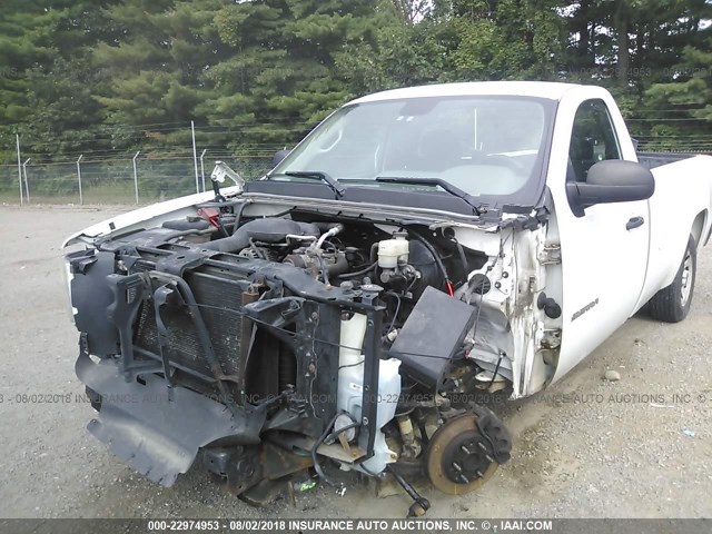 1GTN1TEX8CZ135446 - 2012 GMC SIERRA C1500 WHITE photo 6