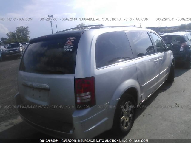 2A8HR54P58R819982 - 2008 CHRYSLER TOWN & COUNTRY TOURING SILVER photo 4
