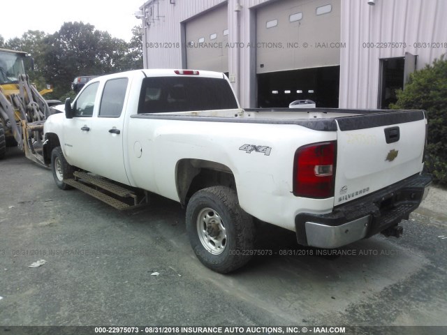 1GCHK33658F139726 - 2008 CHEVROLET SILVERADO K3500 WHITE photo 3