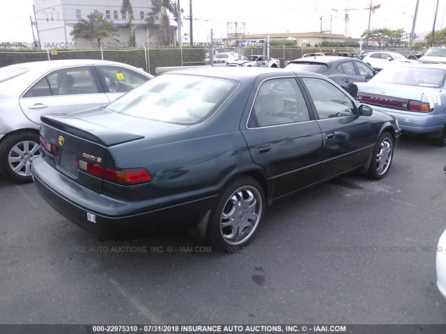JT2BG22K4V0006057 - 1997 TOYOTA CAMRY LE/XLE GREEN photo 4