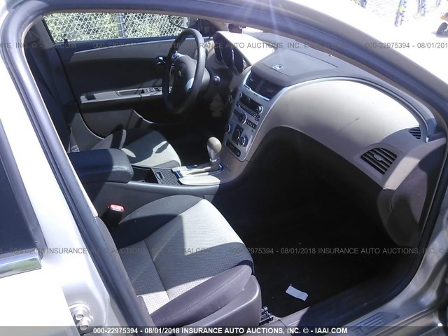 1G1ZG57B894152226 - 2009 CHEVROLET MALIBU LS ოქროსფერი ფოტო 5