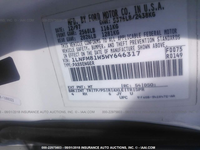 1LNFM81W5WY646317 - 1998 LINCOLN TOWN CAR EXECUTIVE WHITE photo 9