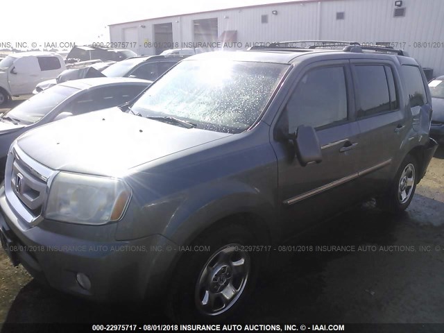 5FNYF4H99BB003883 - 2011 HONDA PILOT TOURING GRAY photo 2