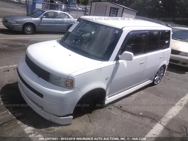 JTLKT324750177139 - 2005 TOYOTA SCION XB Weiß Foto 2