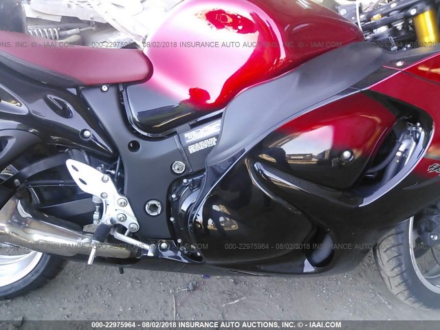 JS1GX72B2E2101533 - 2014 SUZUKI GSX1300 RA RED photo 8