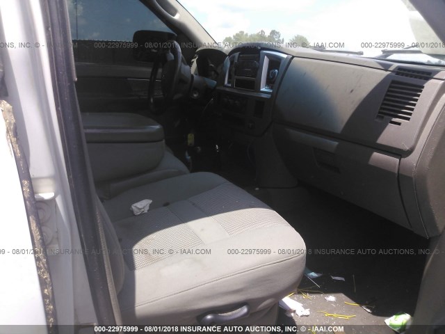 1D7KS28CX7J525543 - 2007 DODGE RAM 2500 ST/SLT 白色 照片 5