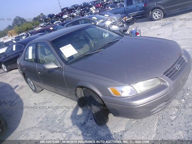4T1BG22K0XU528666 - 1999 TOYOTA CAMRY CE/LE/XLE 米色 照片 1