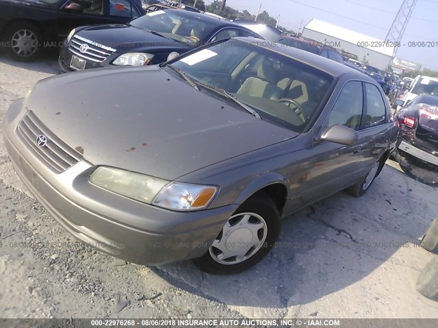 4T1BG22K0XU528666 - 1999 TOYOTA CAMRY CE/LE/XLE 米色 照片 2