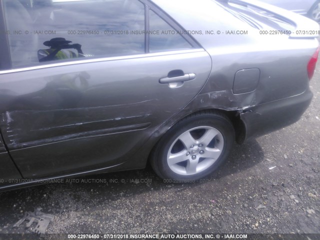 JTDBF30KX20075429 - 2002 TOYOTA CAMRY LE/XLE/SE Boz foto 6