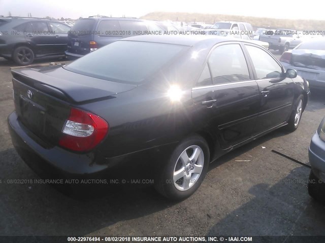 4T1BF30K42U013920 - 2002 TOYOTA CAMRY LE/XLE/SE Qara foto 4