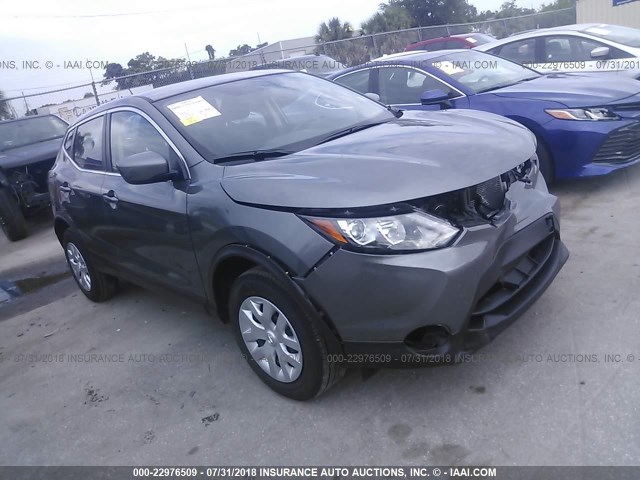 JN1BJ1CP0JW154231 - 2018 NISSAN ROGUE SPORT S/SV/SL GRAY photo 1