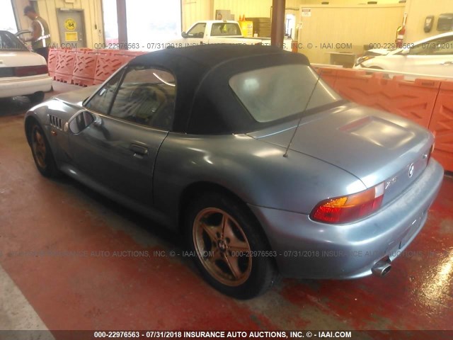 4USCH7326TLB75607 - 1996 BMW Z3 1.9 BLUE photo 3