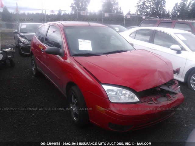 1FAHP31N77W192363 - 2007 FORD FOCUS ZX3/S/SE/SES RED photo 1