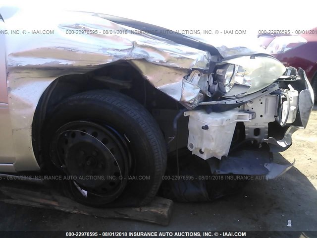 JTDBE32K430238979 - 2003 TOYOTA CAMRY LE/XLE 银色 照片 6