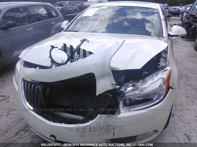 2G4GS5EV6C9195425 - 2012 BUICK REGAL PREMIUM WHITE photo 6