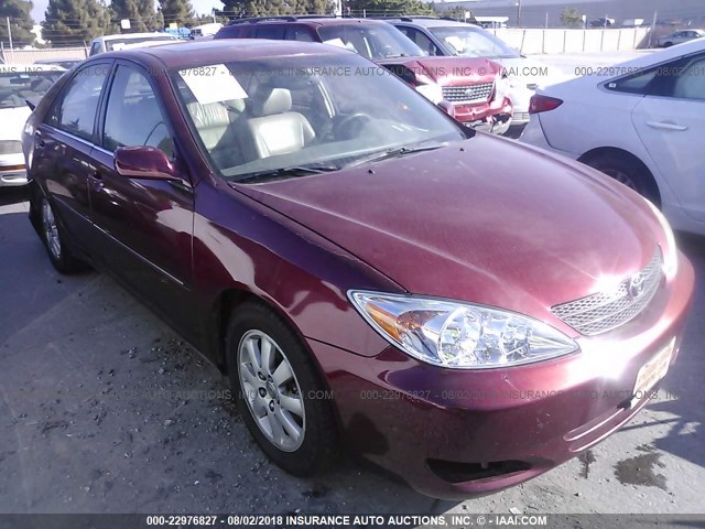 4T1BF30K82U028579 - 2002 TOYOTA CAMRY LE/XLE/SE Bordo foto 1