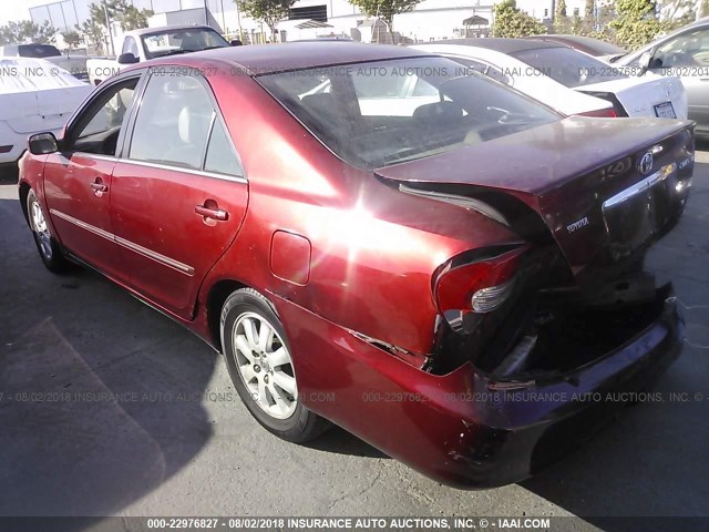 4T1BF30K82U028579 - 2002 TOYOTA CAMRY LE/XLE/SE Bordo foto 3