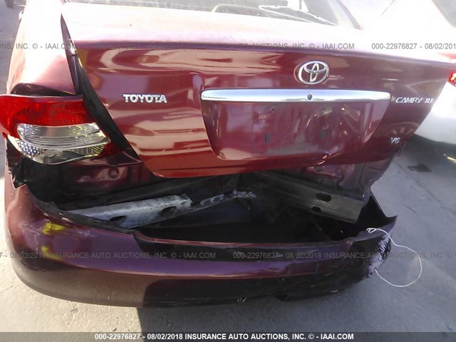 4T1BF30K82U028579 - 2002 TOYOTA CAMRY LE/XLE/SE Bordo foto 6