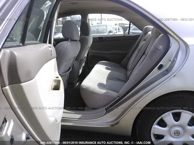 4T1BE32K74U310957 - 2004 TOYOTA CAMRY LE/XLE/SE 金色 照片 8