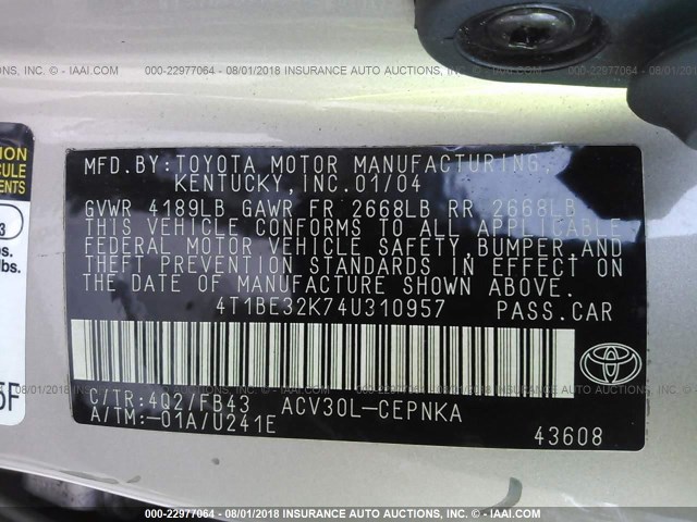 4T1BE32K74U310957 - 2004 TOYOTA CAMRY LE/XLE/SE 金色 照片 9