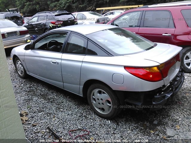 1G8ZY12742Z131294 - 2002 SATURN SC2 SILVER photo 3