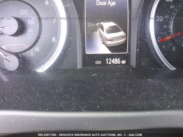 4T1BF1FK6HU737340 - 2017 TOYOTA CAMRY LE/XLE/SE/XSE 红色 照片 7