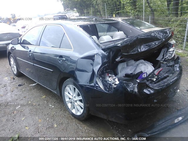 4T1BD1FKXEU141262 - 2014 TOYOTA CAMRY HYBRID/LE/XLE 蓝色 照片 3