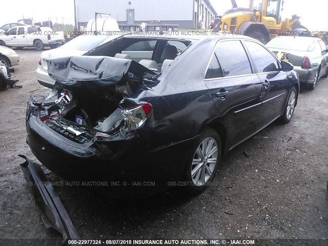 4T1BD1FKXEU141262 - 2014 TOYOTA CAMRY HYBRID/LE/XLE BLUE photo 4