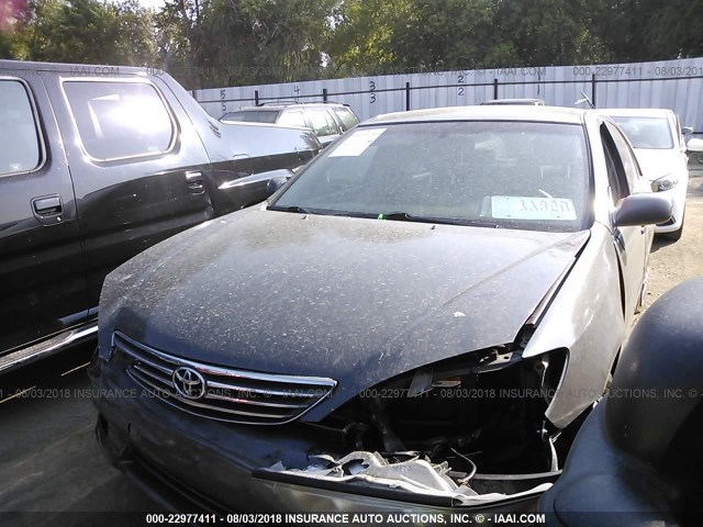 4T1BE32K85U985556 - 2005 TOYOTA CAMRY LE/XLE/SE Boz foto 2