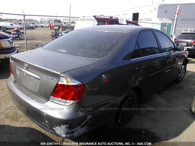 4T1BE32K85U985556 - 2005 TOYOTA CAMRY LE/XLE/SE Boz foto 4