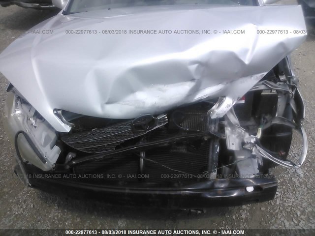 4T1BE32K12U032652 - 2002 TOYOTA CAMRY LE/XLE/SE Gümüş foto 10