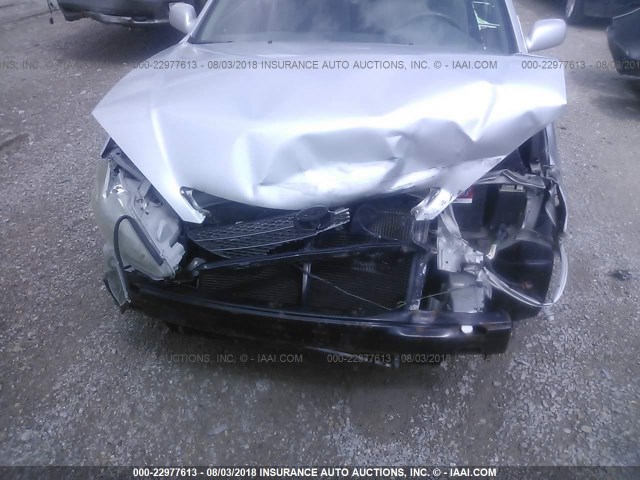 4T1BE32K12U032652 - 2002 TOYOTA CAMRY LE/XLE/SE Gümüş foto 6