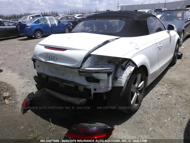 TRUMF38J681027696 - 2008 AUDI TT 2.0T WHITE photo 4