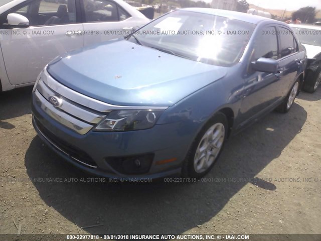 3FAHP0HA5AR333300 - 2010 FORD FUSION SE BLUE photo 2