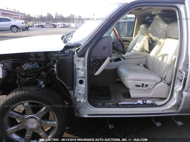 1GYEK63N75R156334 - 2005 CADILLAC ESCALADE LUXURY Qəhvəyi foto 6