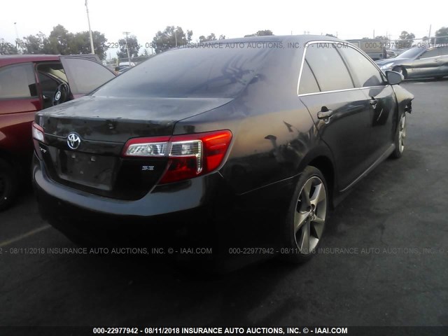 4T1BF1FK3EU463431 - 2014 TOYOTA CAMRY L/SE/LE/XLE Qara foto 4