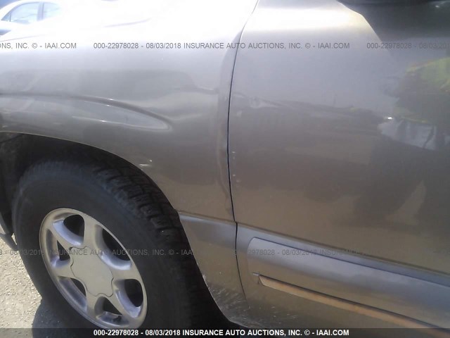 1GNEC16T03J158591 - 2003 CHEVROLET SUBURBAN C1500 თაფლისფერი ფოტო 6