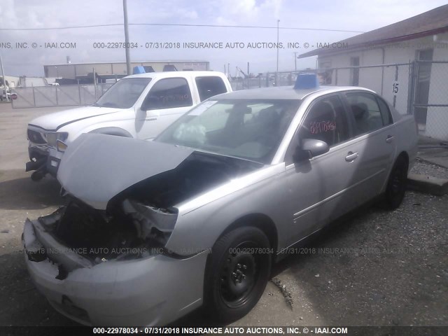 1G1ZS58N28F102352 - 2008 CHEVROLET MALIBU LS SILVER photo 2