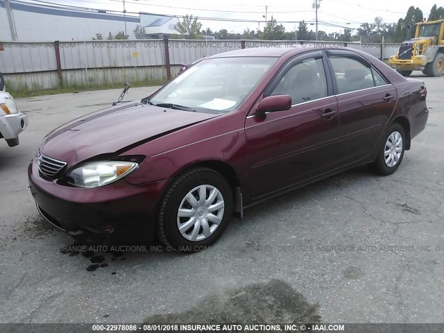 4T1BE32K56U129066 - 2006 TOYOTA CAMRY LE/XLE/SE RED photo 2