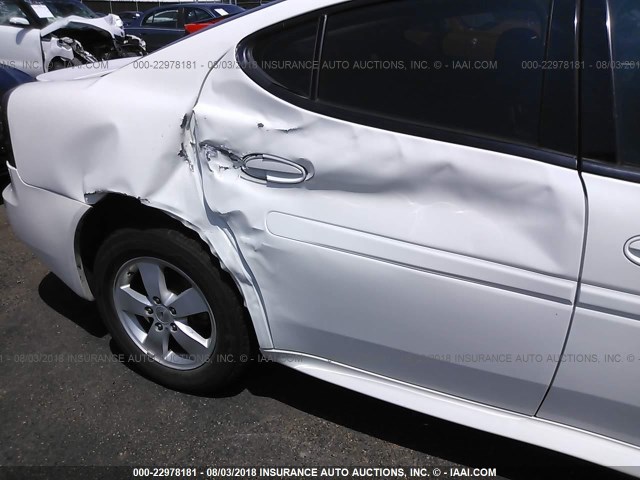 2G2WP552881139276 - 2008 PONTIAC GRAND PRIX თეთრი ფოტო 6