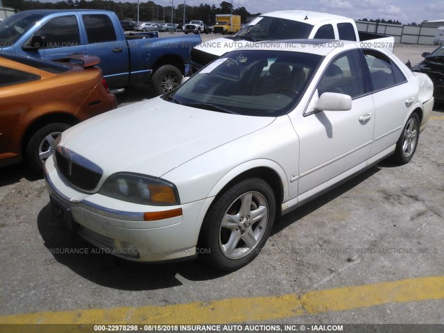 1LNHM87A62Y681818 - 2002 LINCOLN LS 白色 照片 2