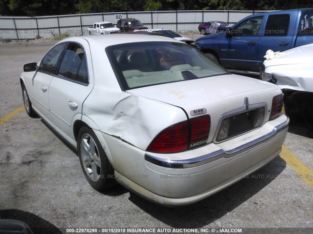 1LNHM87A62Y681818 - 2002 LINCOLN LS 白色 照片 3