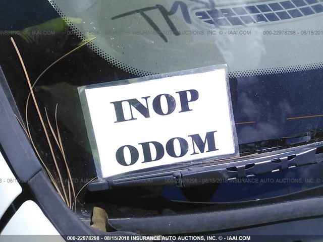 1LNHM87A62Y681818 - 2002 LINCOLN LS 白色 照片 7