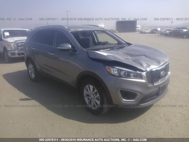 5XYPGDA5XGG141609 - 2016 KIA SORENTO LX/L GRAY photo 1