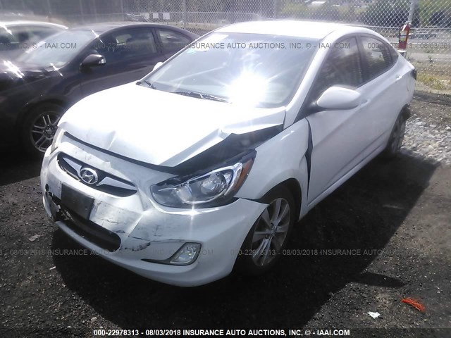 KMHCU4AEXCU087109 - 2012 HYUNDAI ACCENT GLS/GS/SE WHITE photo 2