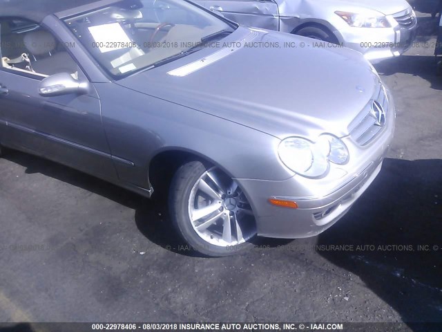 WDBTK56H66F187332 - 2006 MERCEDES-BENZ CLK 350 TAN photo 6