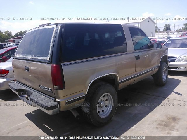 3GNEK18R3XG230931 - 1999 CHEVROLET TAHOE K1500 GOLD photo 4