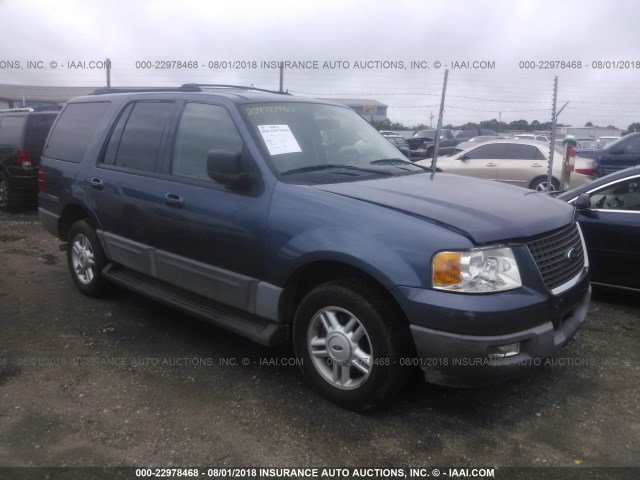 1FMRU15W34LB32524 - 2004 FORD EXPEDITION XLT BLUE photo 1